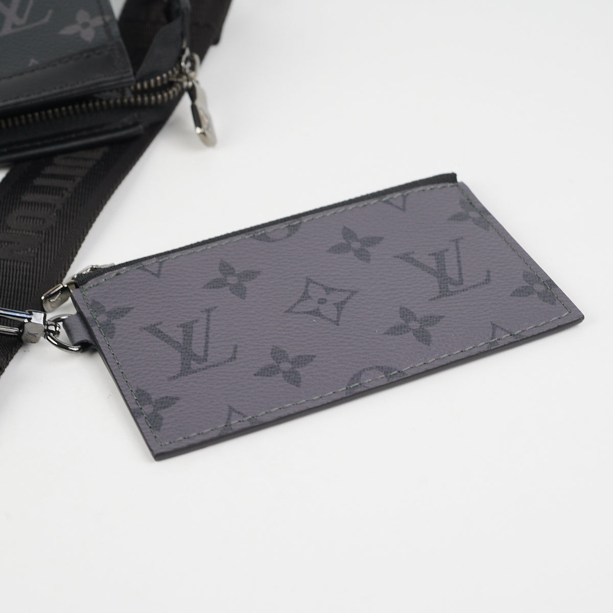 Louis Vuitton - Gaston Wearable Wallet - Monogram Canvas - Men - Luxury
