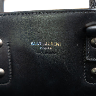 QC this Sac de Jour Nano grained leather? From Queenieluxury and