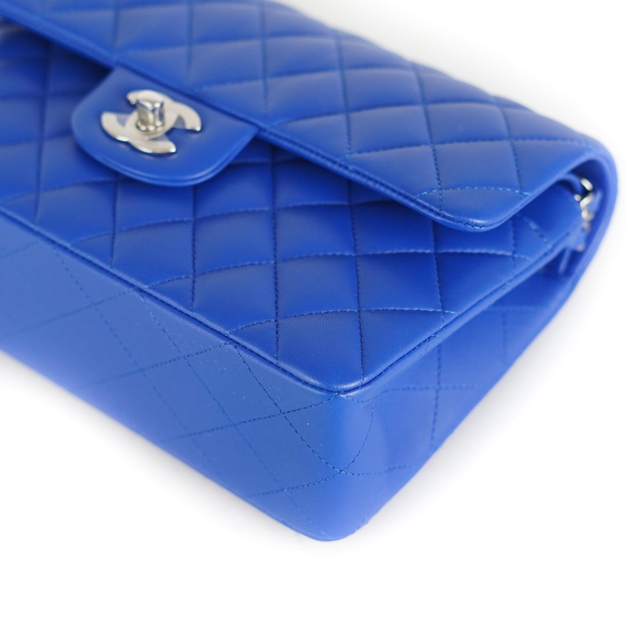 Chanel Timeless Blue Bag (Bag, Bag, Classic). New price: €9500