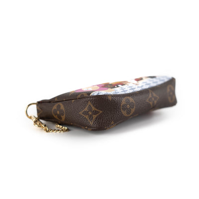 Louis Vuitton 2019 Vivienne Xmas Animation Mini Pochette Accessoires -  Brown Mini Bags, Handbags - LOU449158