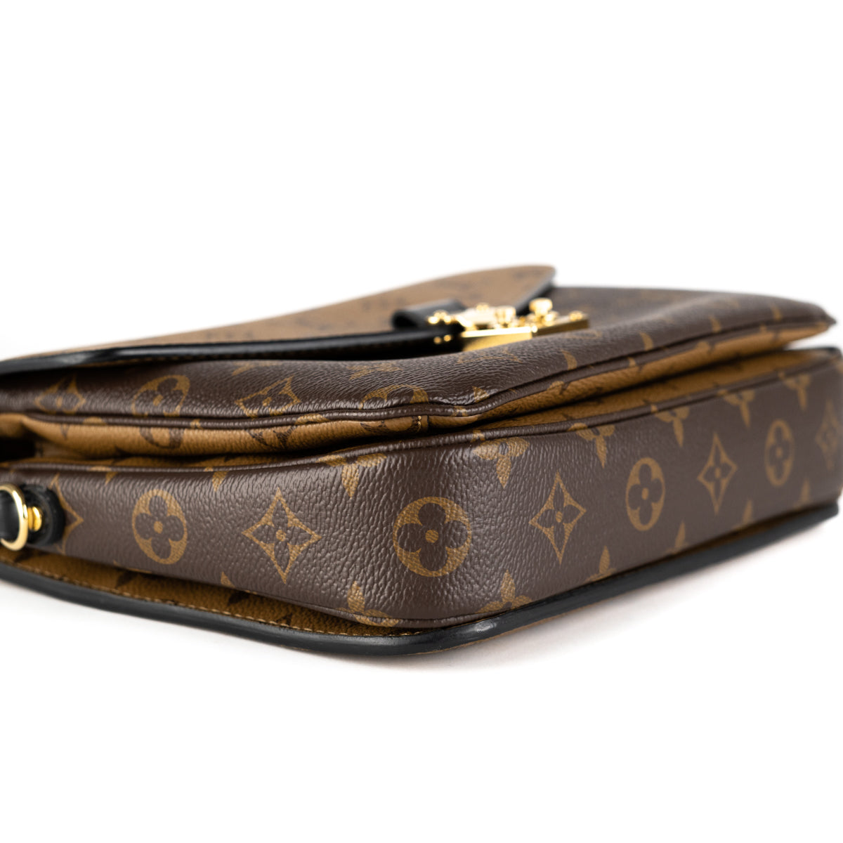 Louis Vuitton Pochette Metis Monogram - THE PURSE AFFAIR