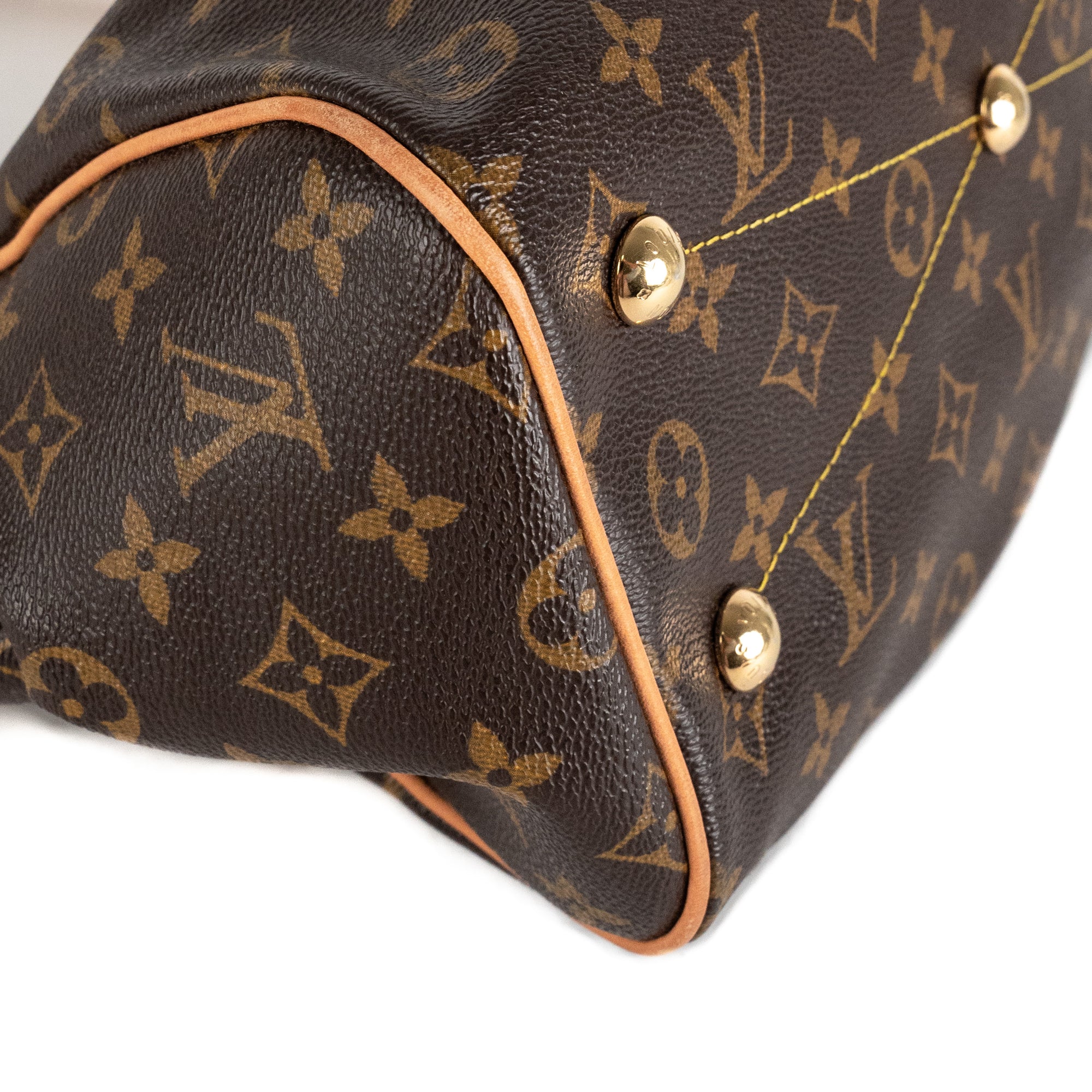 Louis Vuitton Tivoli Brown Cloth ref.929561 - Joli Closet