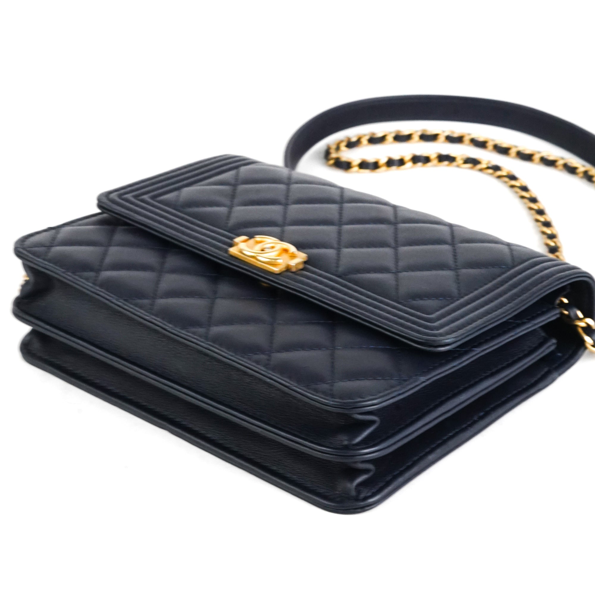 Boy CHANEL Wallet H4.1in × W7.6in Without BOX 21004574