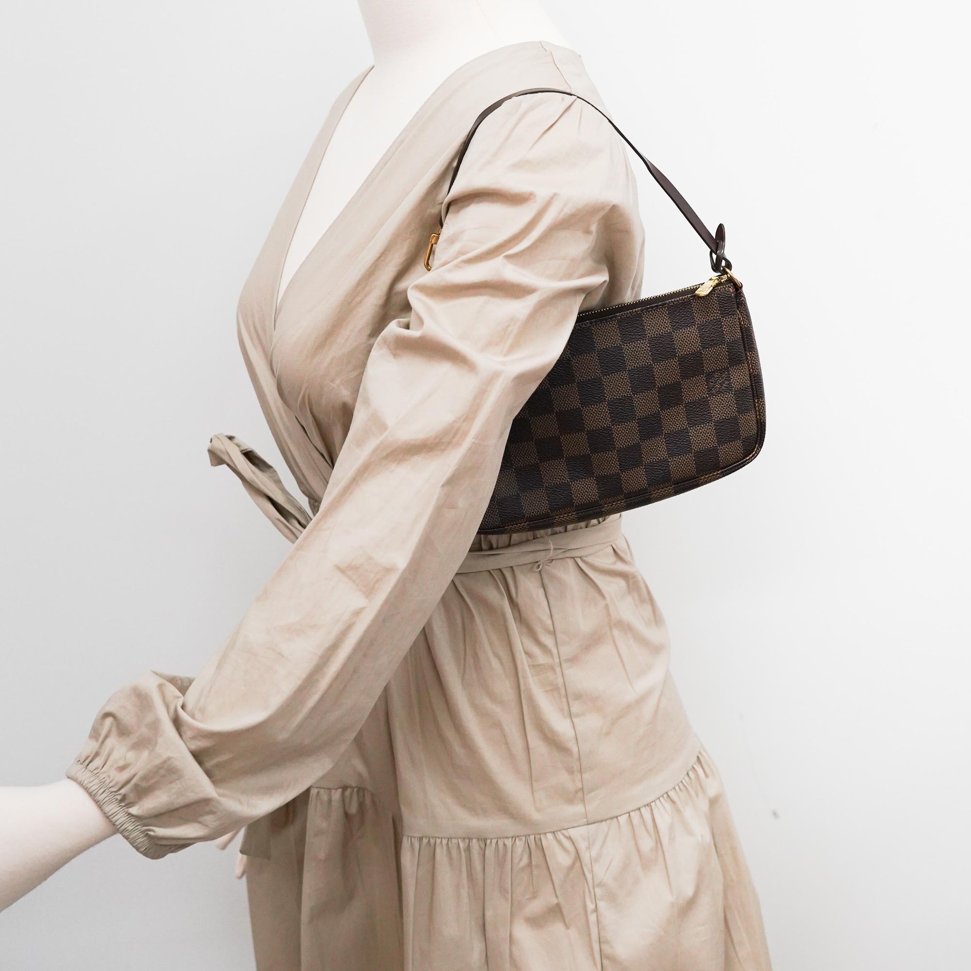 Louis Vuitton Navona Pochette Damier Ebene Bag - THE PURSE AFFAIR