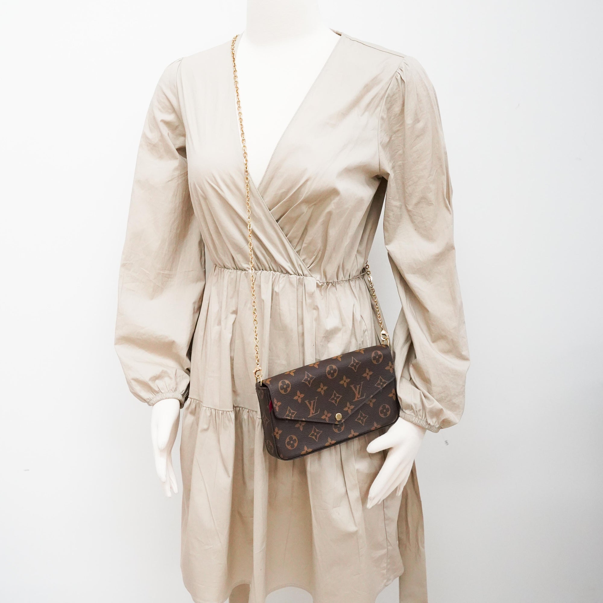 Louis Vuitton Monogram Felicie Pochette Bag – The Closet