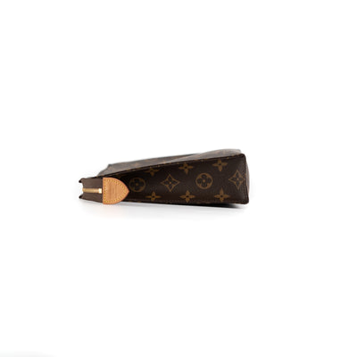 Louis Vuitton Toiletry Pouch 26 Monogram - THE PURSE AFFAIR