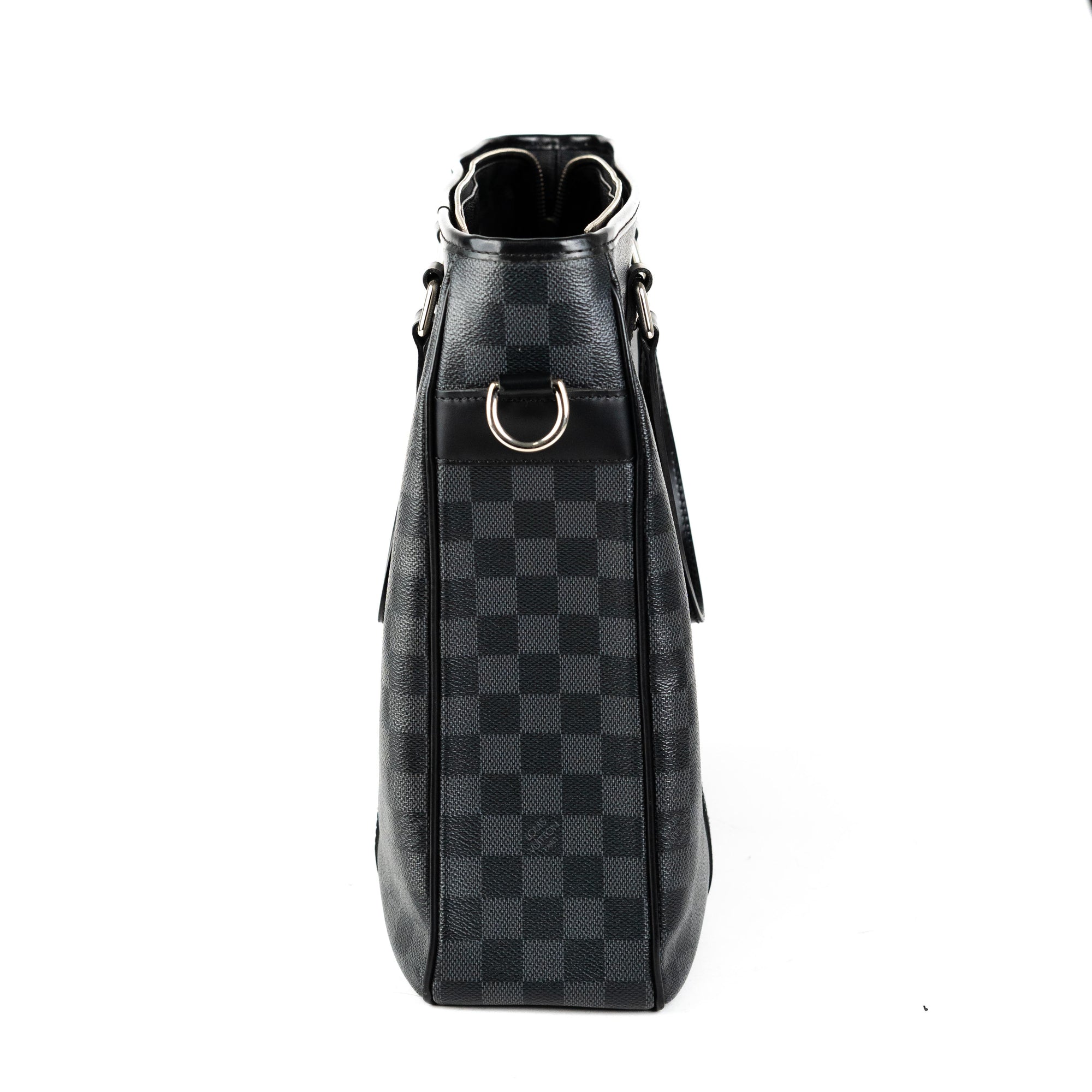 Louis Vuitton Tadao Shoulder bag 369106