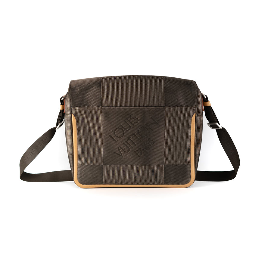Louis Vuitton Terre Damier Geant Canvas Messenger - Bags & Wallets