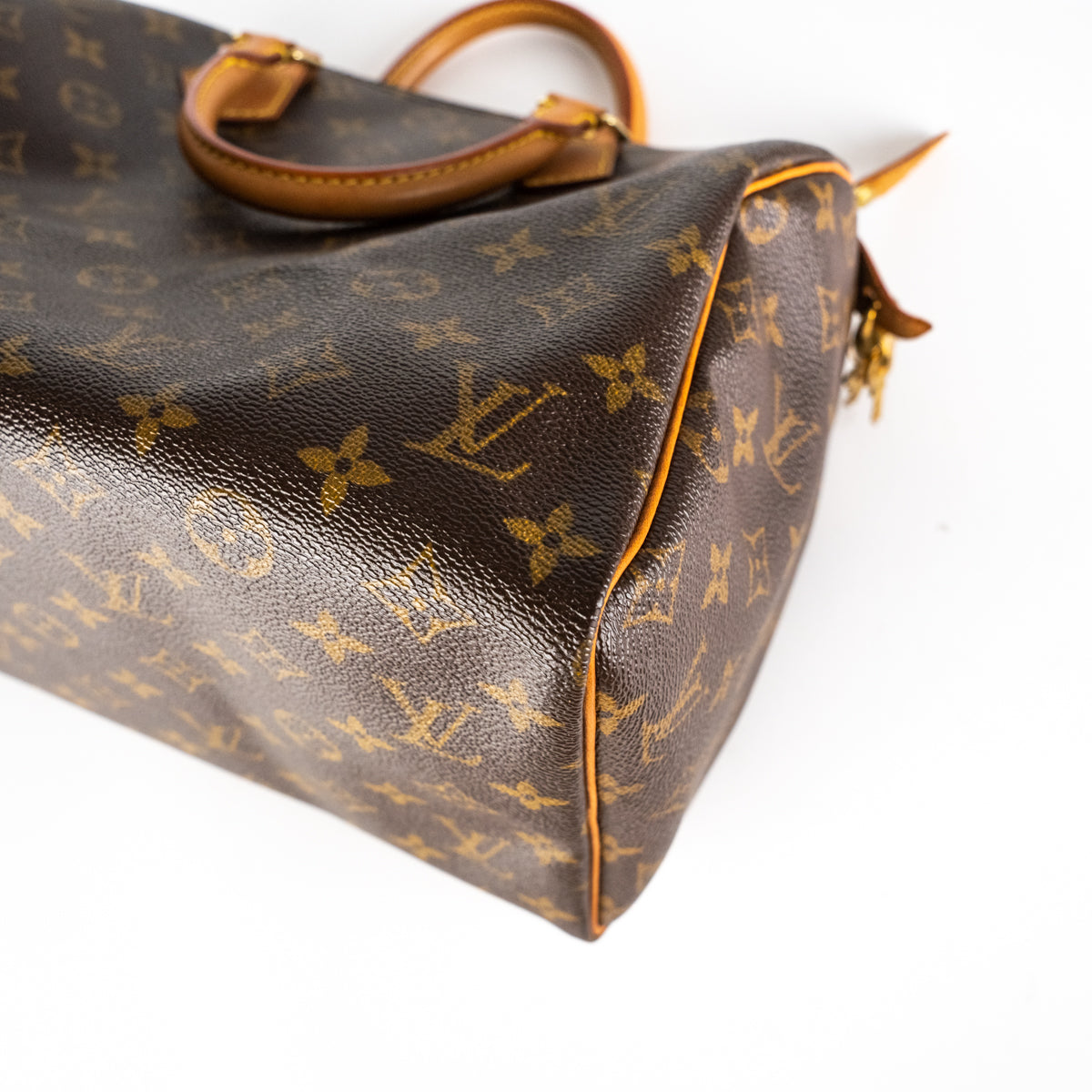 Louis Vuitton Speedy 30 Monogram Canvas & Vachetta Leather