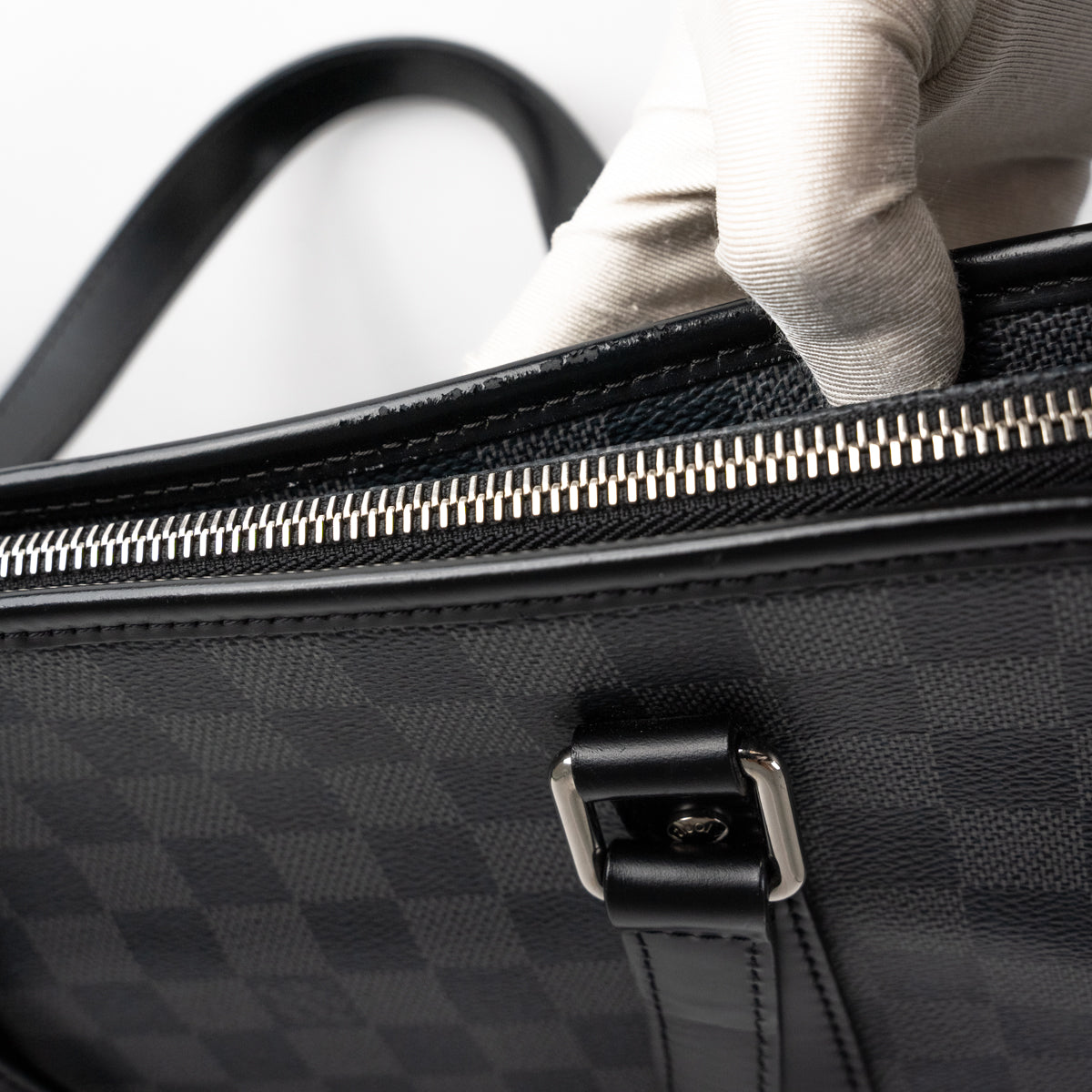 Tadao cloth bag Louis Vuitton Black in Cloth - 29574404