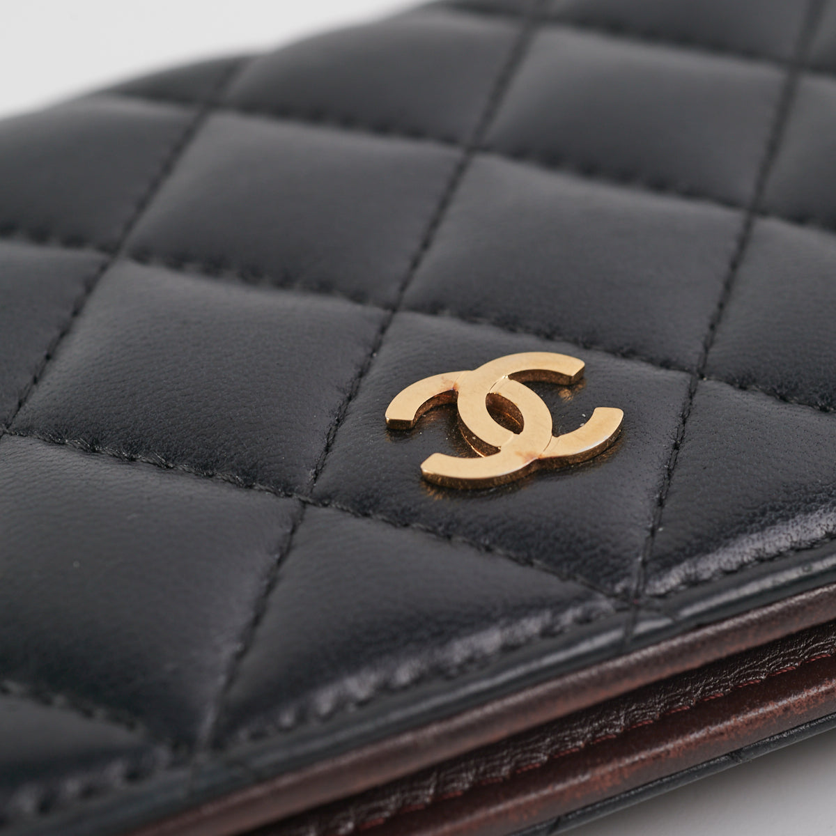 CHANEL A31509 BLACK CAVIAR LEATHER QUILTED YEN LONG WALLET