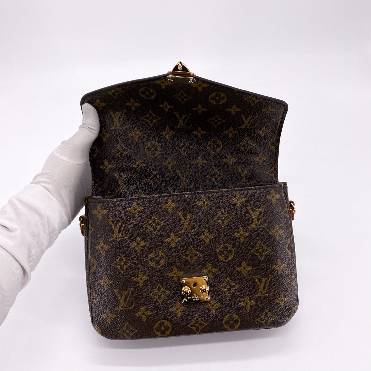 Louis Vuitton India Online  Shop Louis Vuitton Bags  Fashion Accessories  India