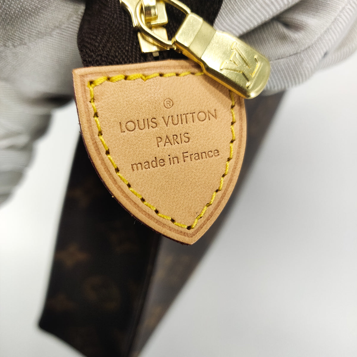 Louis Vuitton Monogram Toiletry Pouch 26 Poche Toilette Cosmetic Bag  ref.371224 - Joli Closet