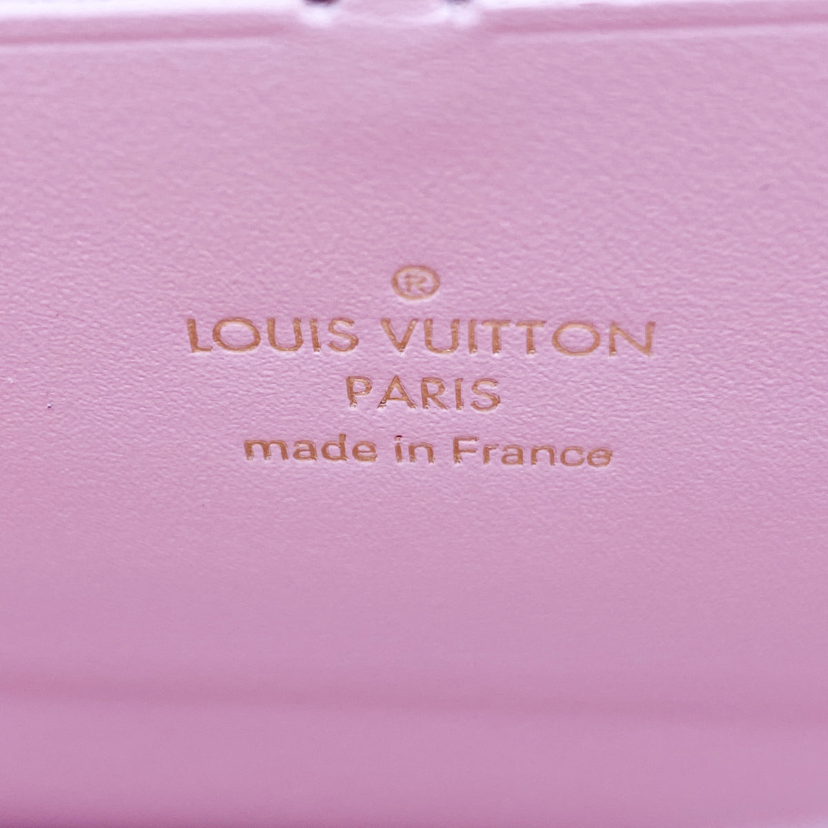 Louis Vuitton Damier Azur Croisette Chain Wallet – Oliver Jewellery
