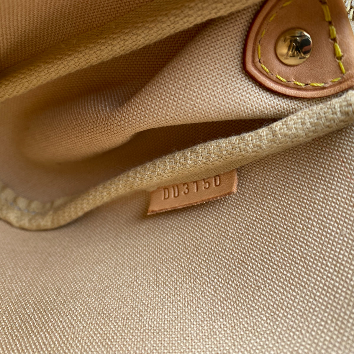 Louis Vuitton Damier Azur Eva Pochette w/ Strap - White Clutches, Handbags  - LOU803602