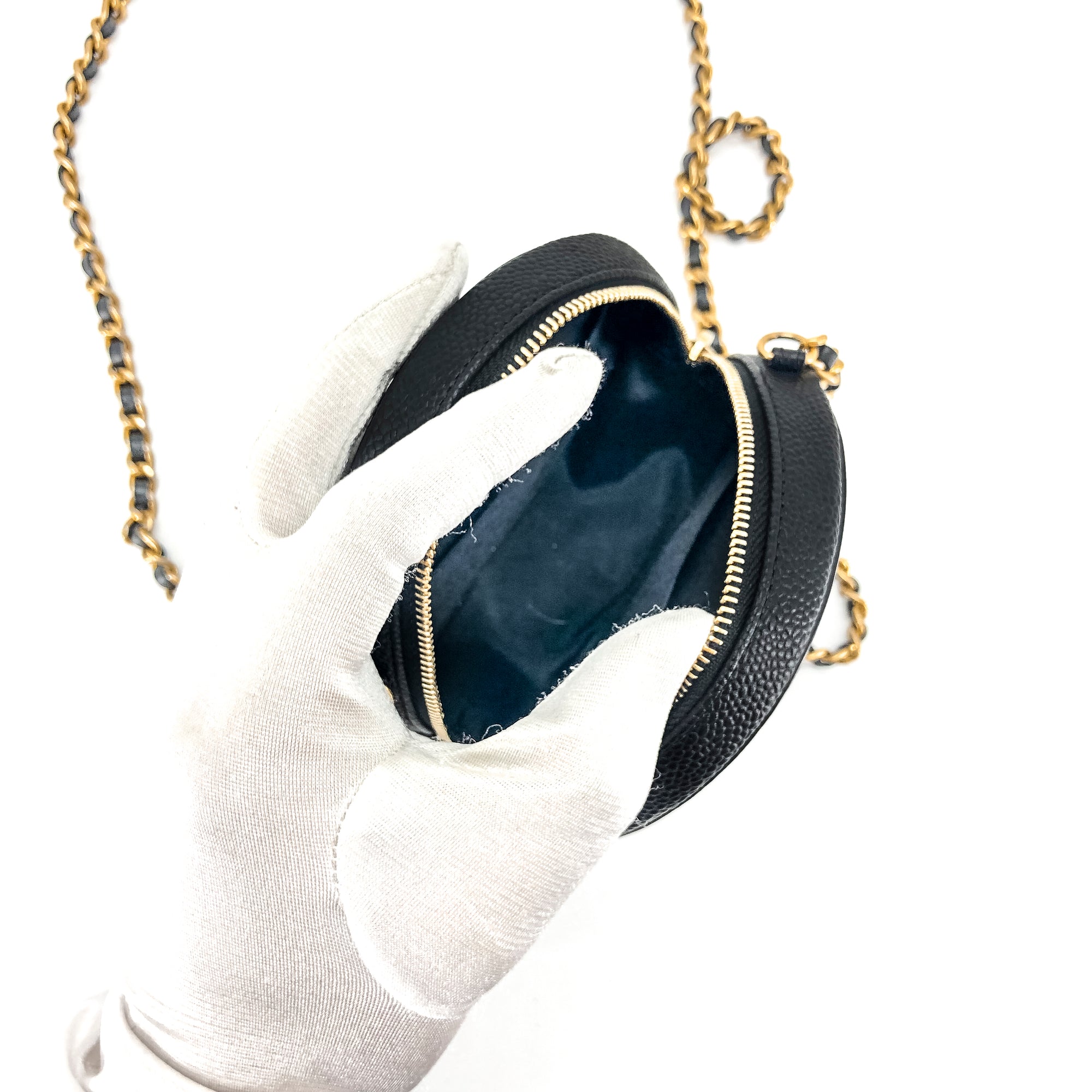 Chanel small round bag Navy blue Leather ref589079  Joli Closet