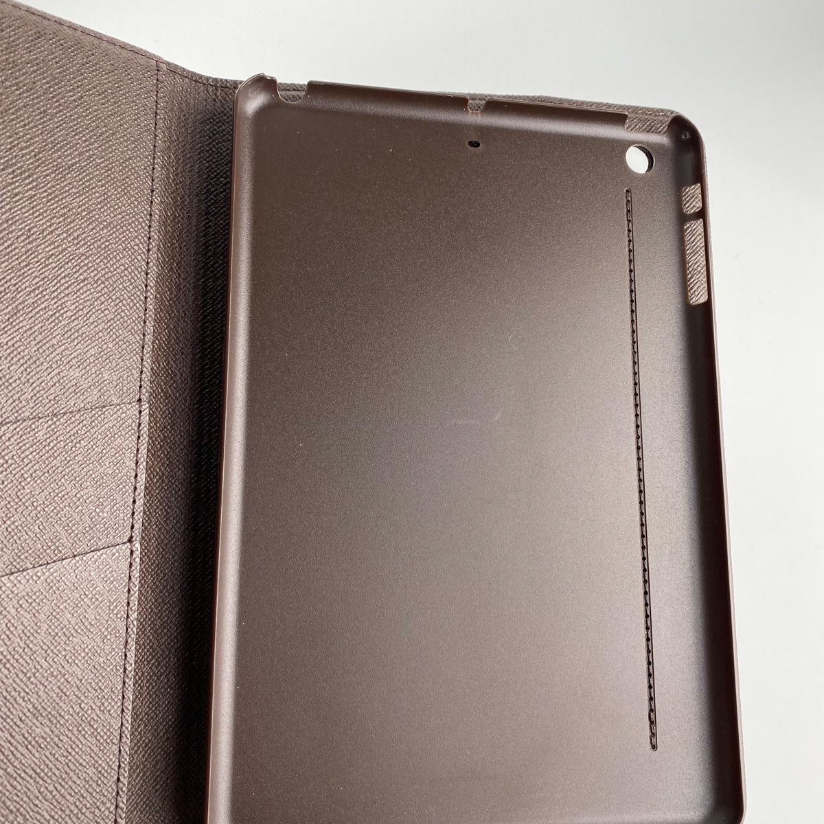Louis Vuitton Monogram iPad Air 2 Flap Case - Black Tablet Cases,  Technology - LOU169235