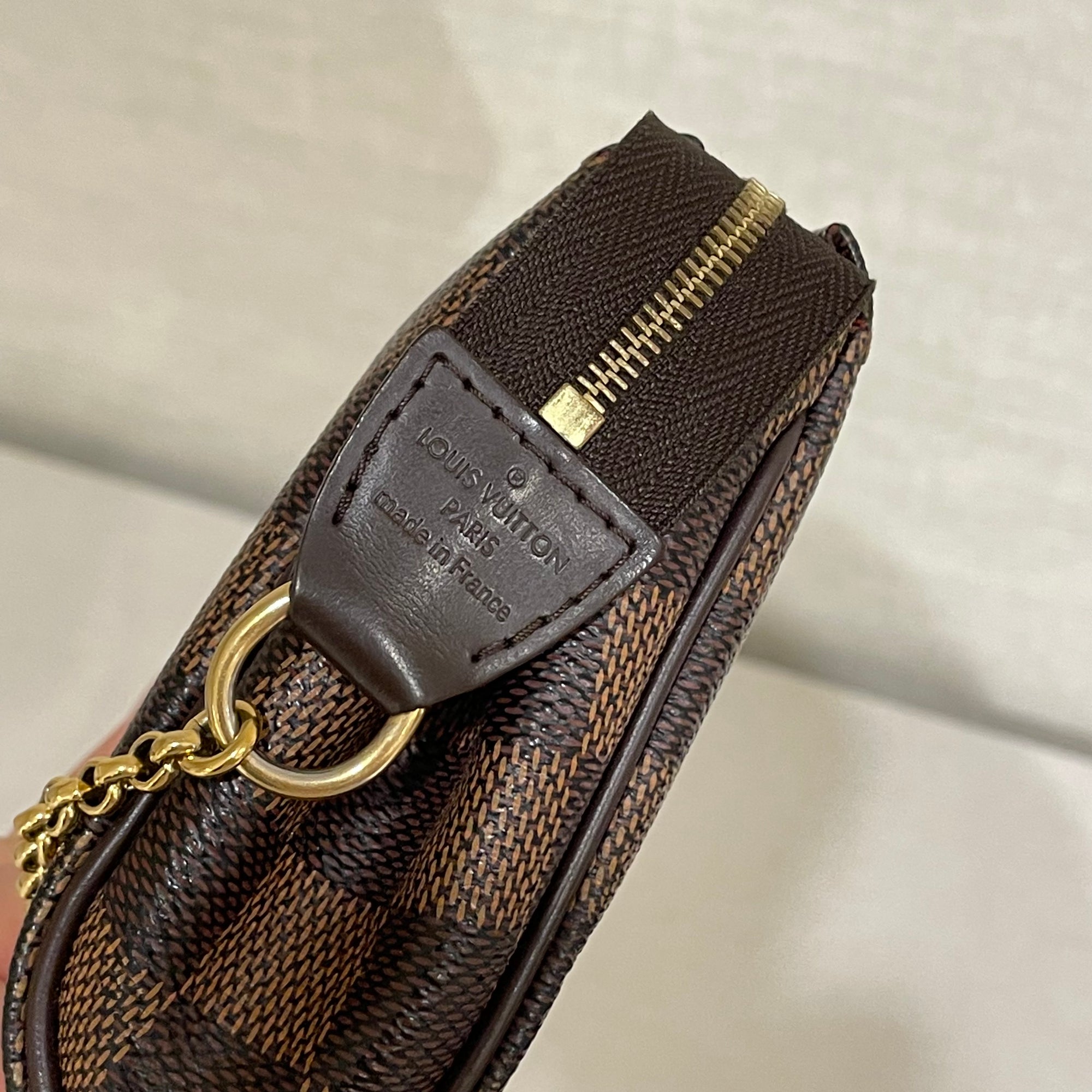 Louis Vuitton Eva Damier Ebene 2way Clutch ○ Labellov ○ Buy and Sell  Authentic Luxury