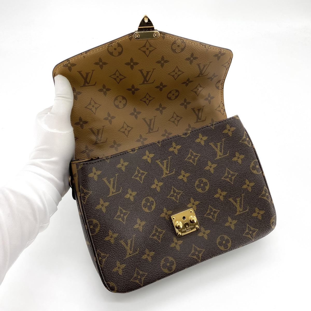 First Impression LV Pochette Metis Reverse Monogram #luxury #bag