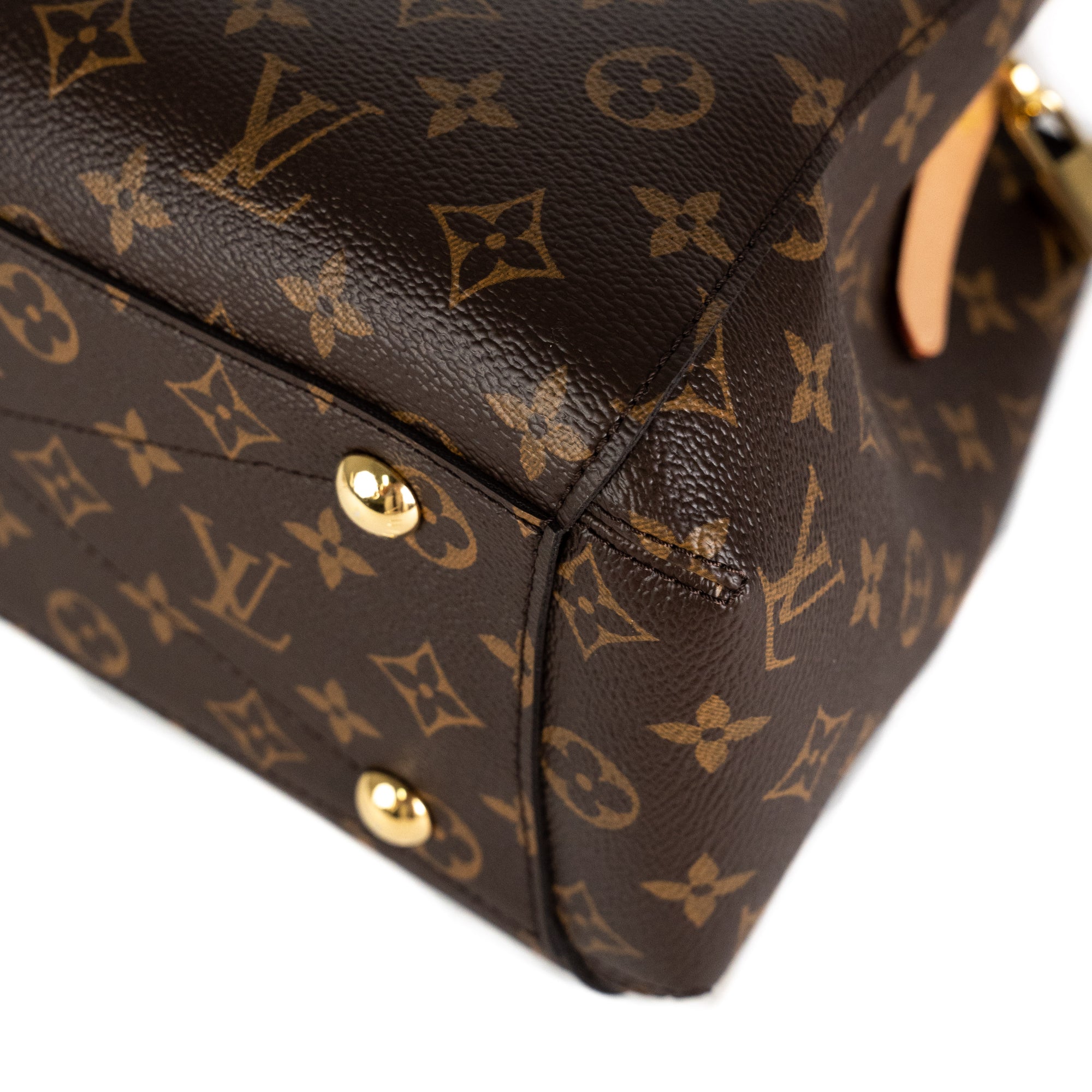 Louis Vuitton Montaigne Handbag 386231