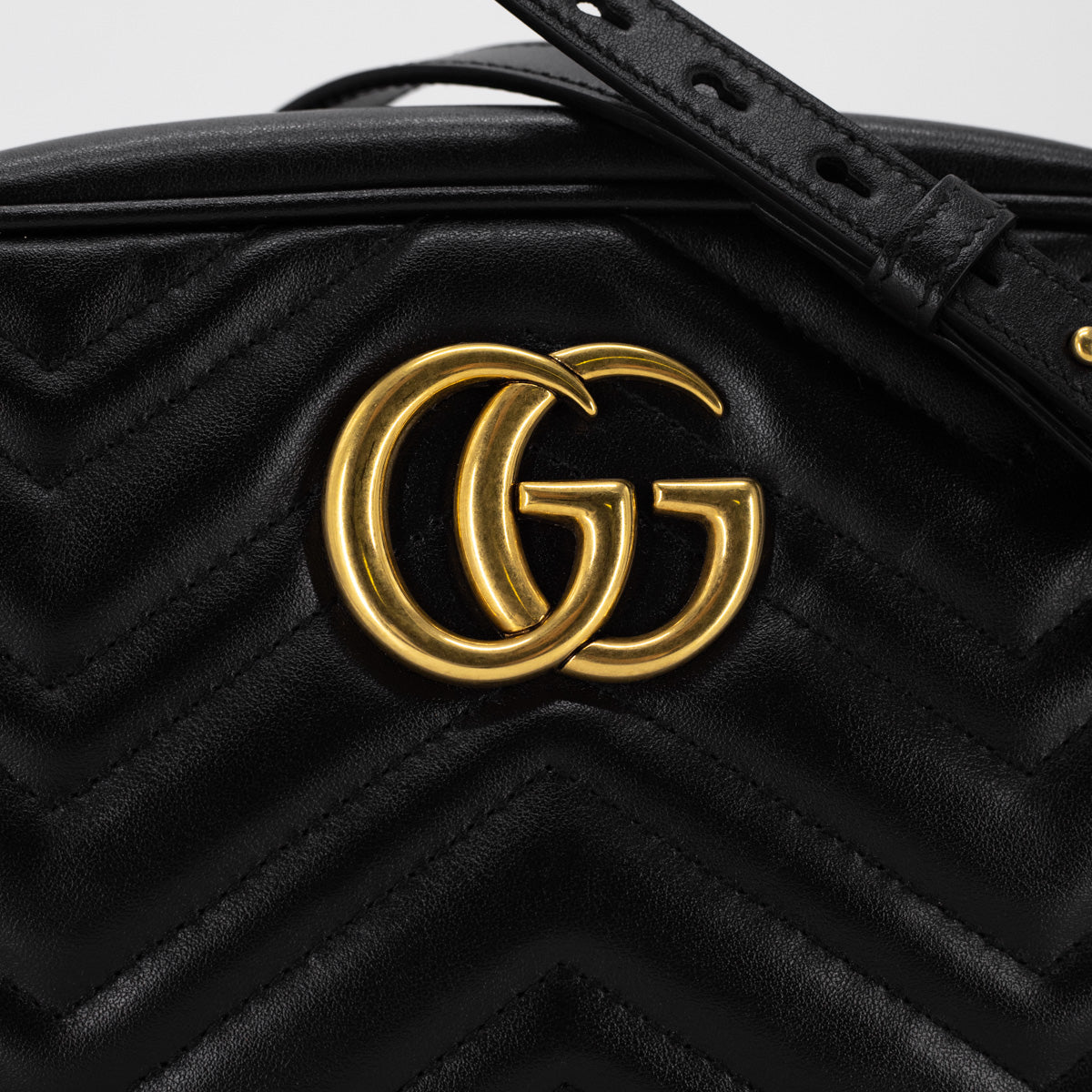 Gucci GG Marmont Small Black Leather Women's Shoulder Bag 447632 UM8BN 1000