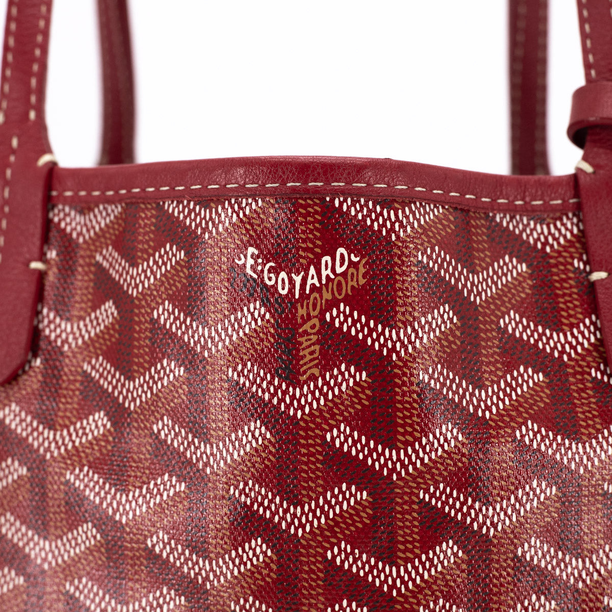 bagfetishperson: Inside my bag: Goyard Hardy PM Red