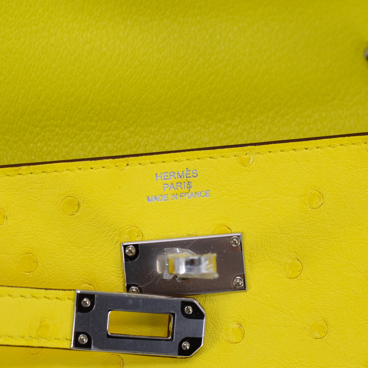 Hermès Yellow Ostrich Kelly-To-Go QGB3JM22YB000