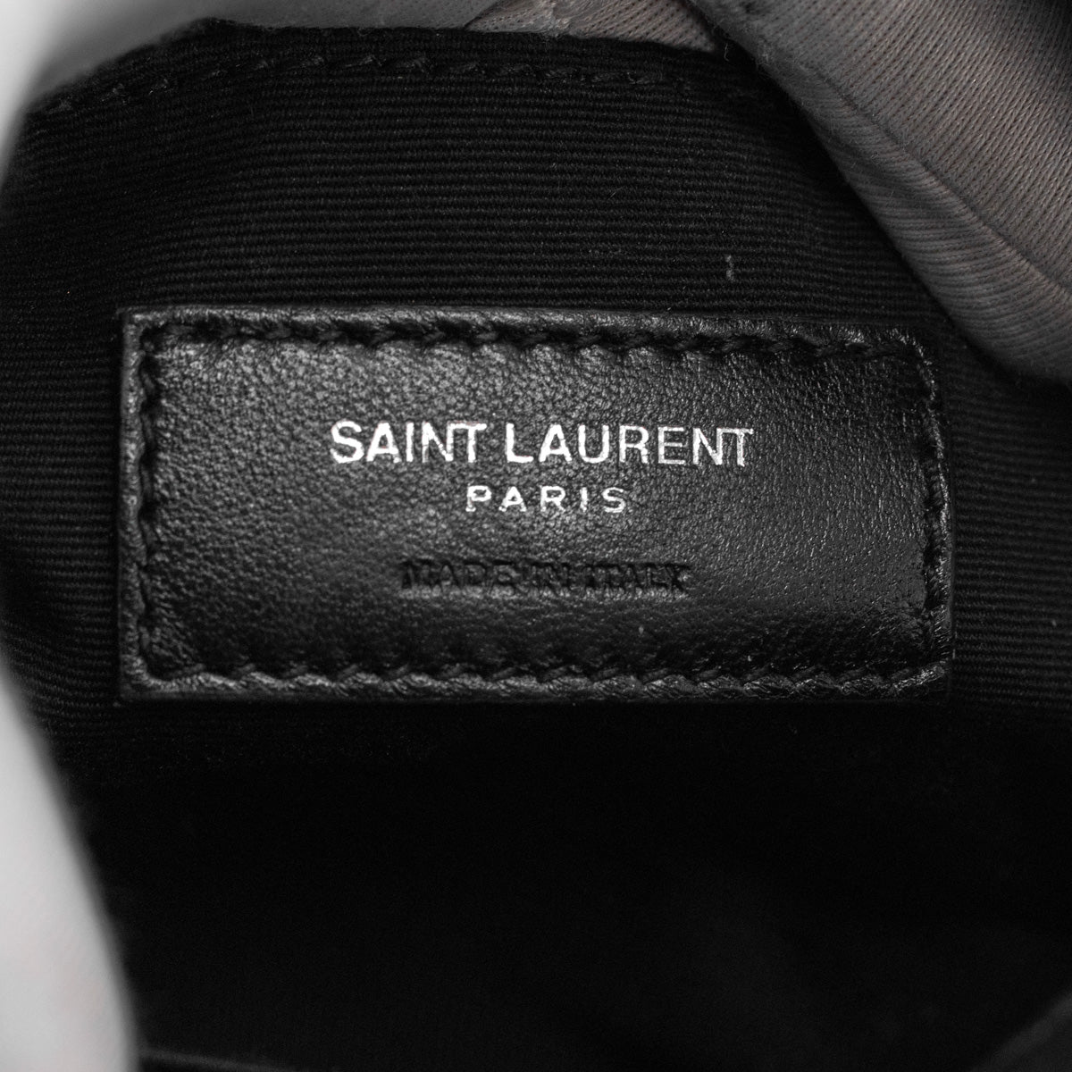 Saint Laurent Black Loulou Large Chain Bag ○ Labellov ○ Buy and