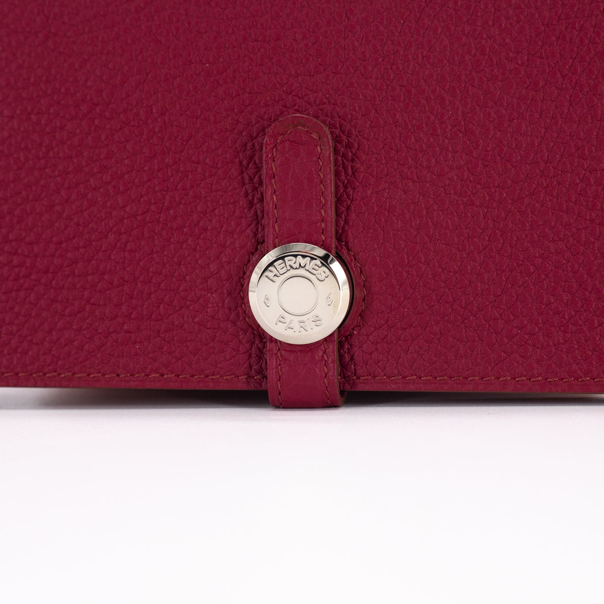 Hermes Paris Ruby Dogon Recto Verso Wallet with Insert