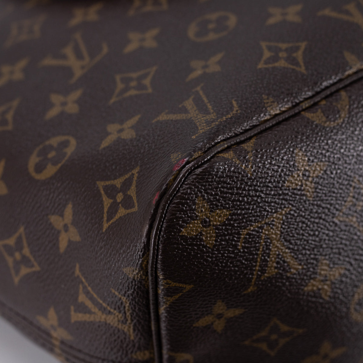 Louis Vuitton Neverfull Pouch Monogram - THE PURSE AFFAIR