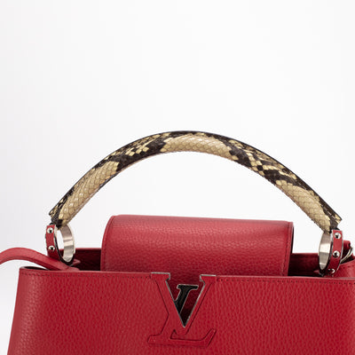 Louis Vuitton handbag Capucines PM in red / rubis Leather ref.251406 - Joli  Closet