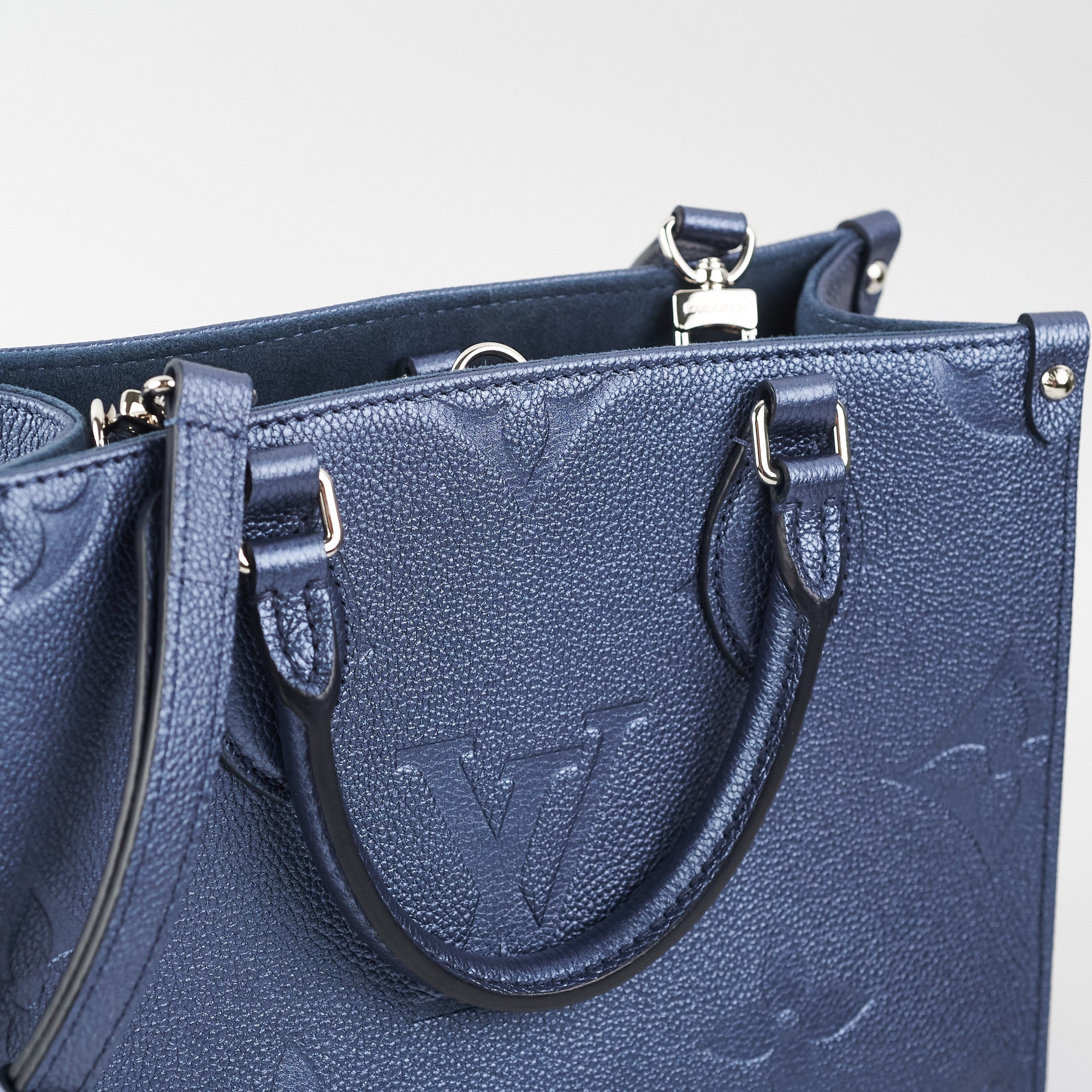 Latest Addition Louis Vuitton ONTHEGO PM Navy Nacre