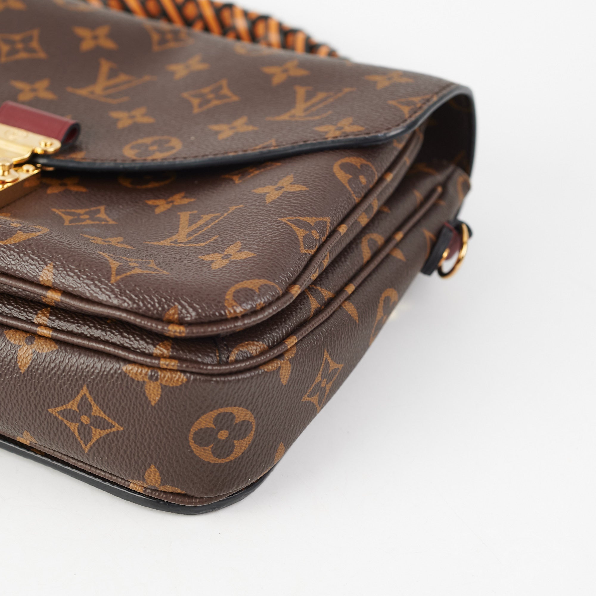 LOUIS VUITTON Monogram Pochette Metis 109506