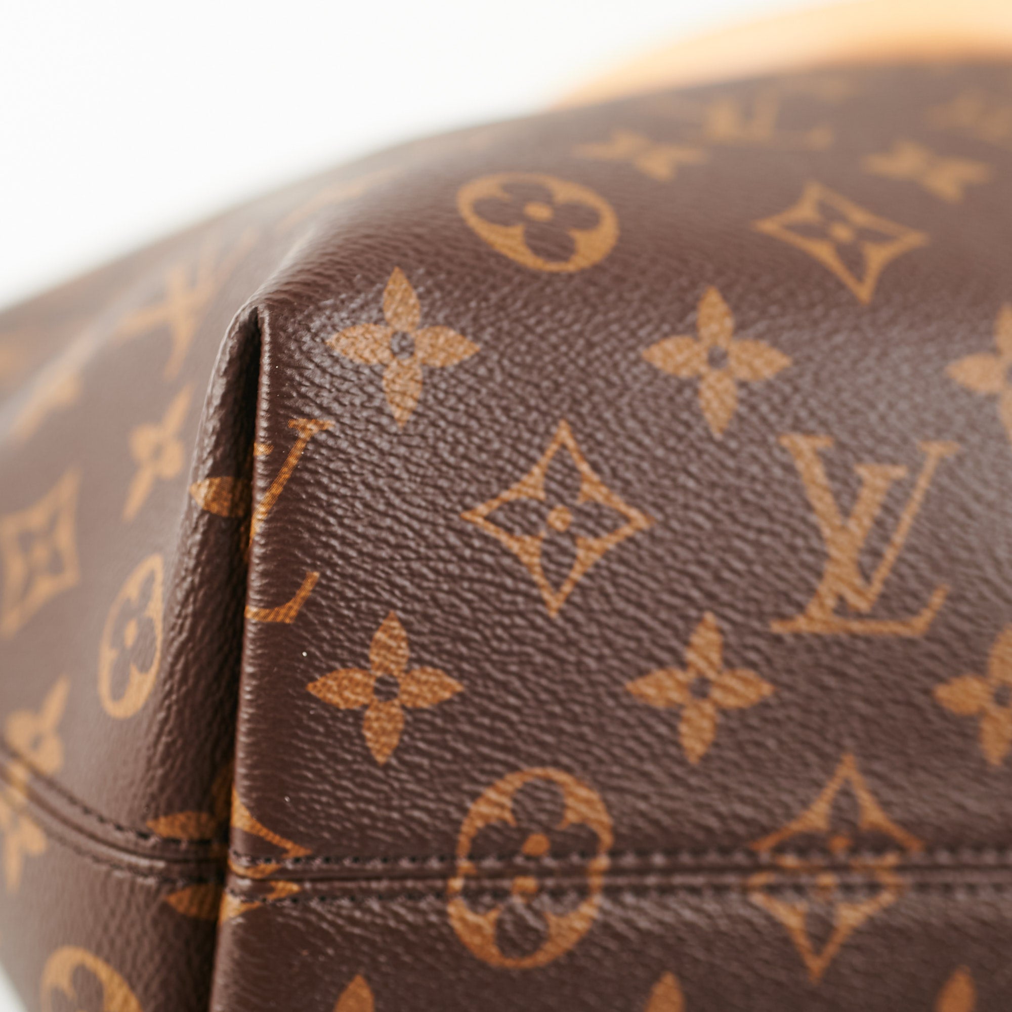 Louis Vuitton LV Boetie MM tote bag Brown ref.767991 - Joli Closet