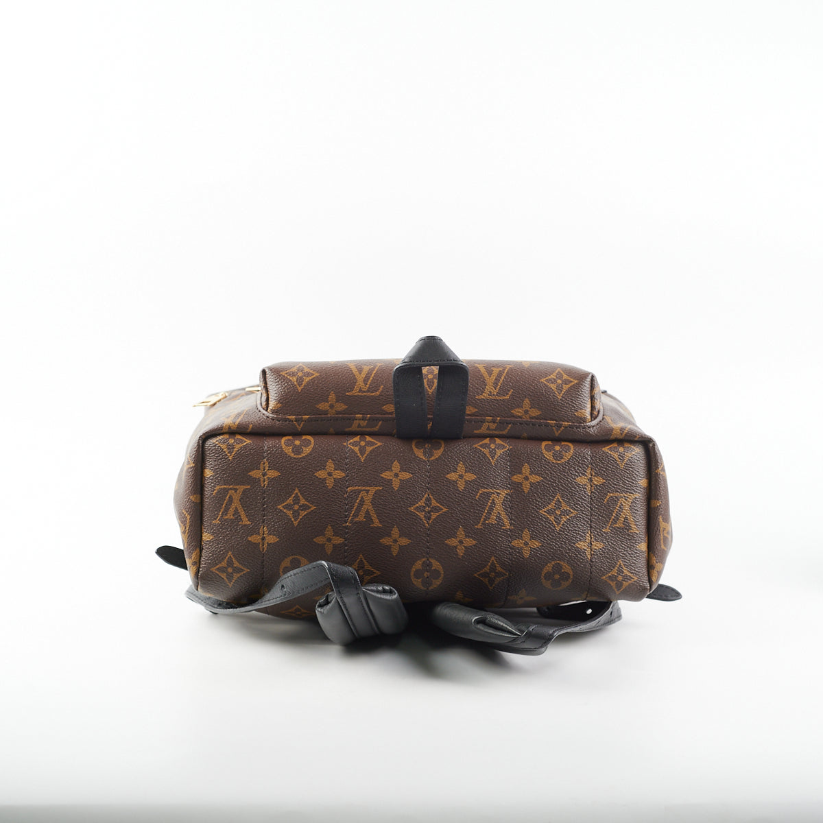 Louis Vuitton® Palm Springs MM  Louis vuitton, Louis vuitton