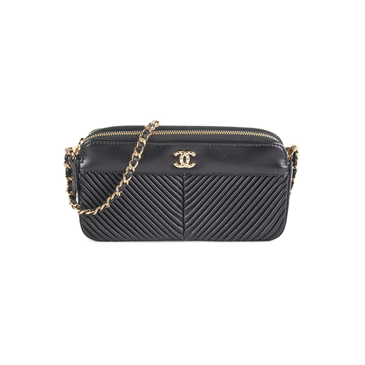 Chanel Black Lambskin Powder Clutch On Chain Q6B4OW1IKB000