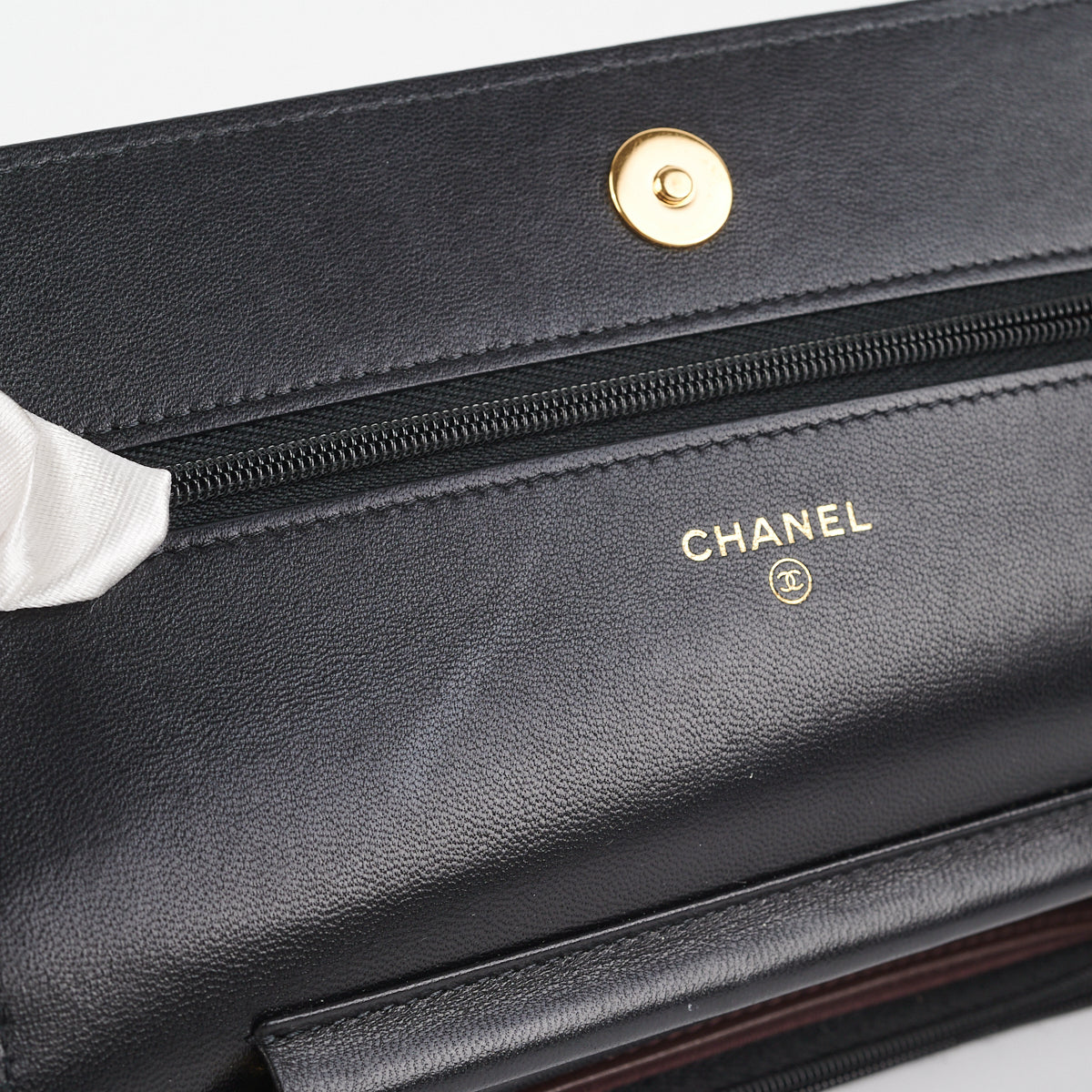 CHANEL Black Caviar Classic Wallet On Chain Microchipped Silver Hardwa –  AYAINLOVE CURATED LUXURIES