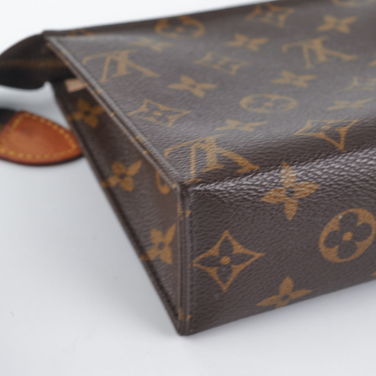 Louis Vuitton Toiletry Pouch 19 Monogram - THE PURSE AFFAIR