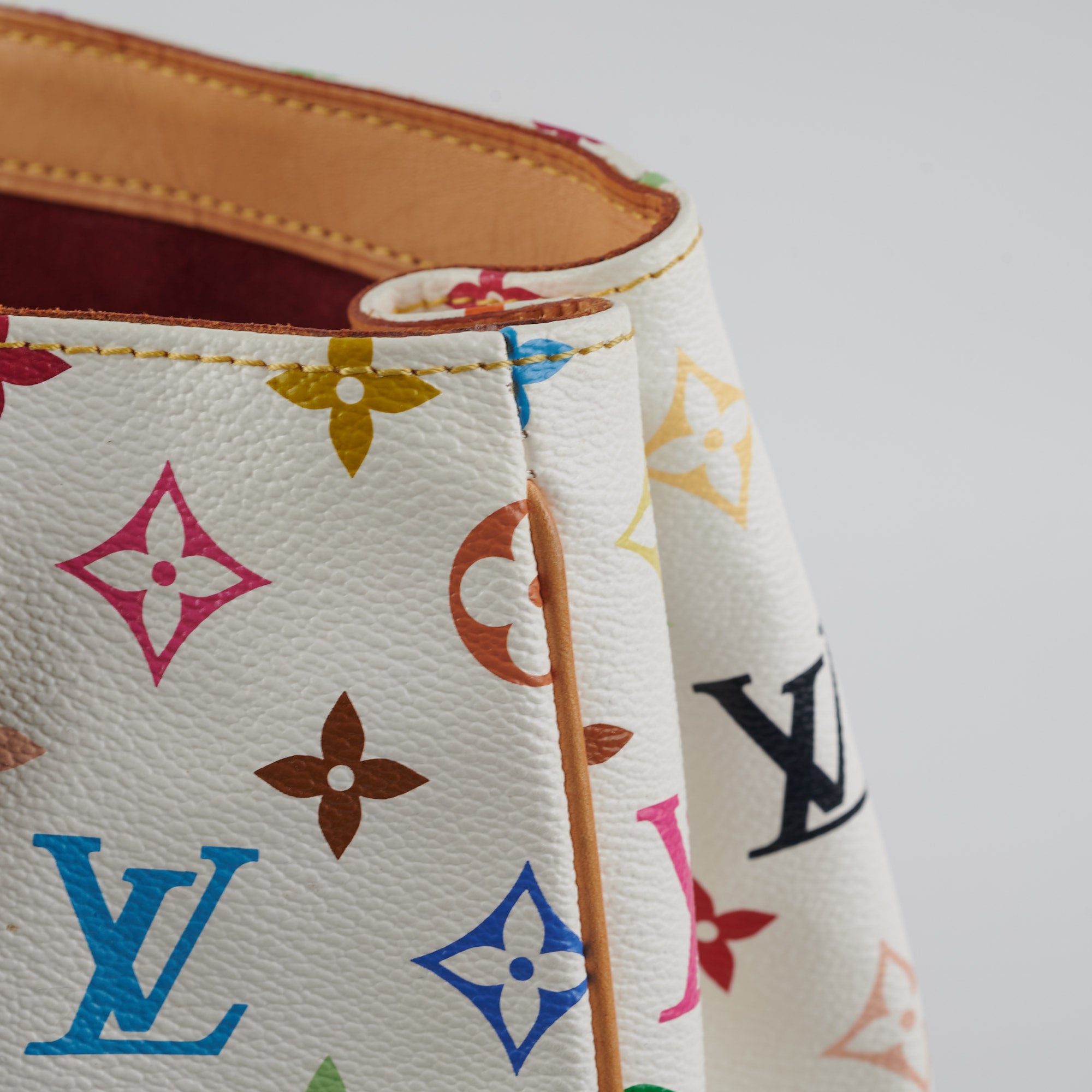 Louis Vuitton MM Aurelia Bag Multicolor Monogram - THE PURSE AFFAIR