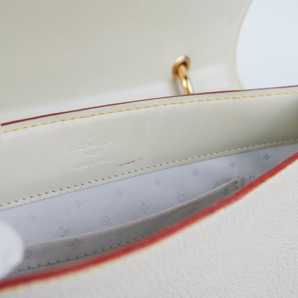 Louis Vuitton Suhali Le Talentueux in Cream