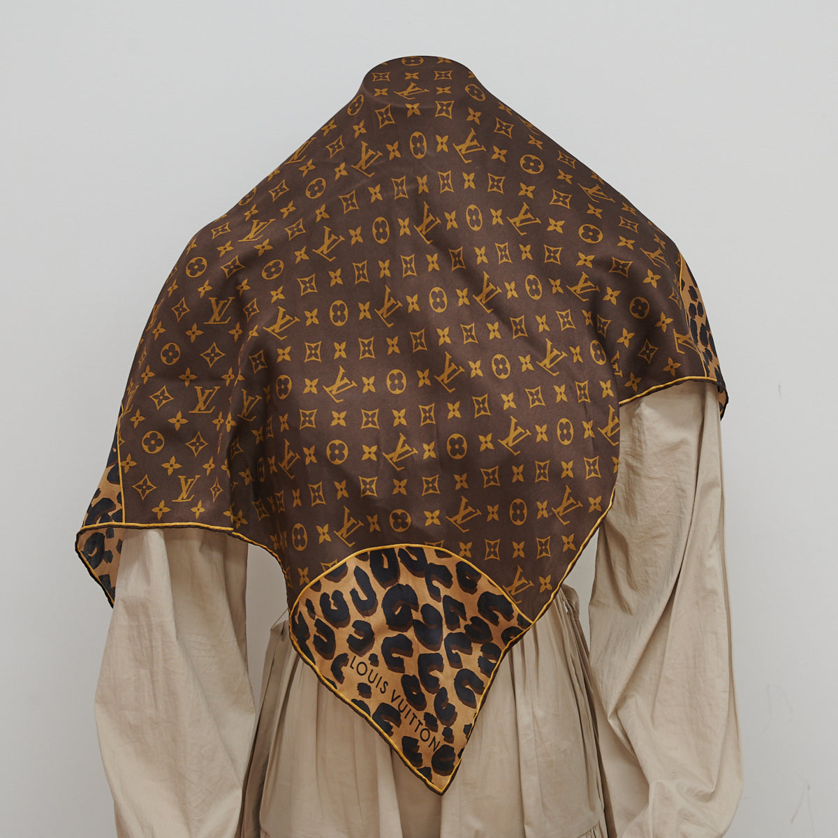 Louis Vuitton Monogram Cheetah 3d Leopard Bandeau Scarf Silk