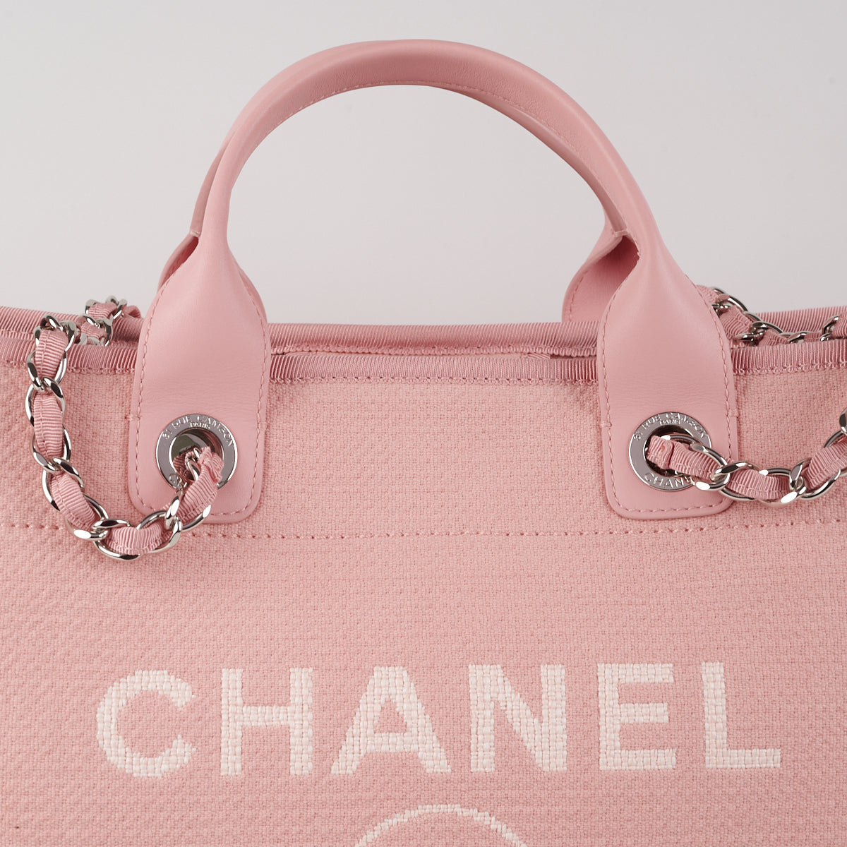 Deauville tote Chanel Pink in Synthetic - 23435754