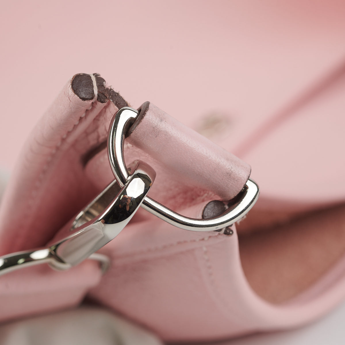 A Look At the Evelyne III 29 As Your First Hermès Bag — The Notorious Pink