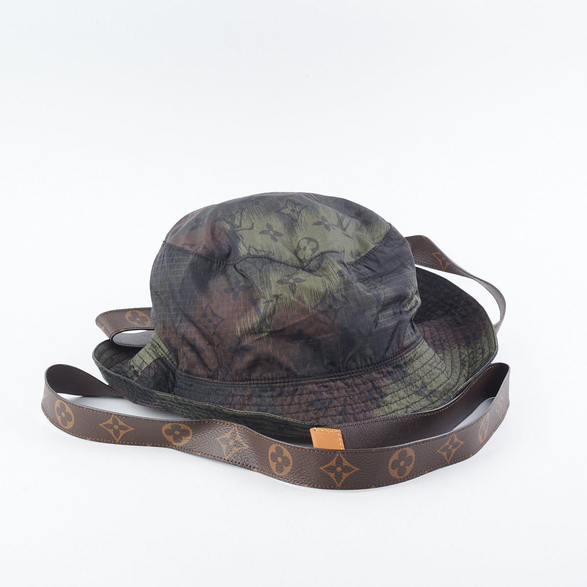 hat, lv, louis vuitton, bucket hat, swag, trill, make-up - Wheretoget