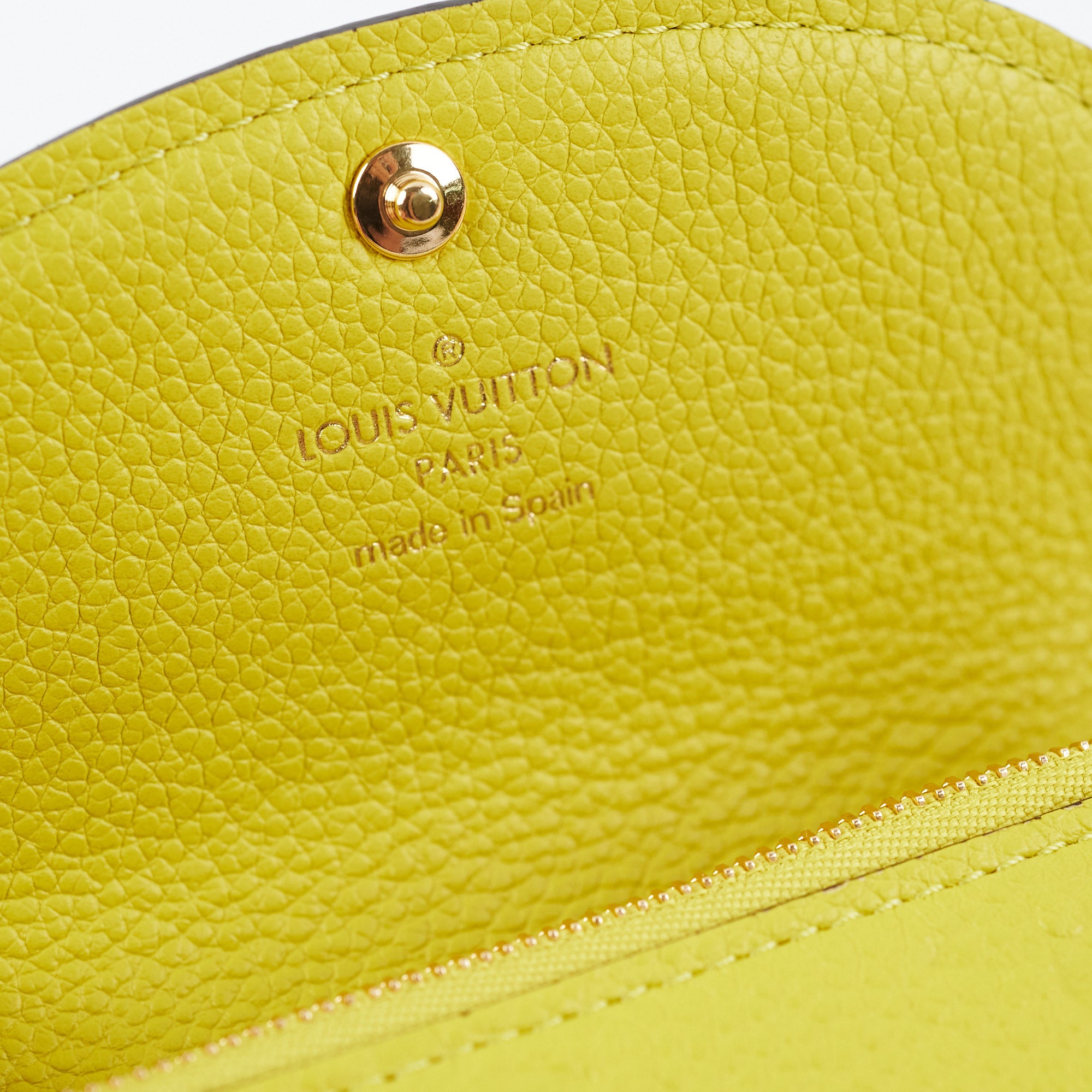 Rosalie leather clutch Louis Vuitton Yellow in Leather - 24913175