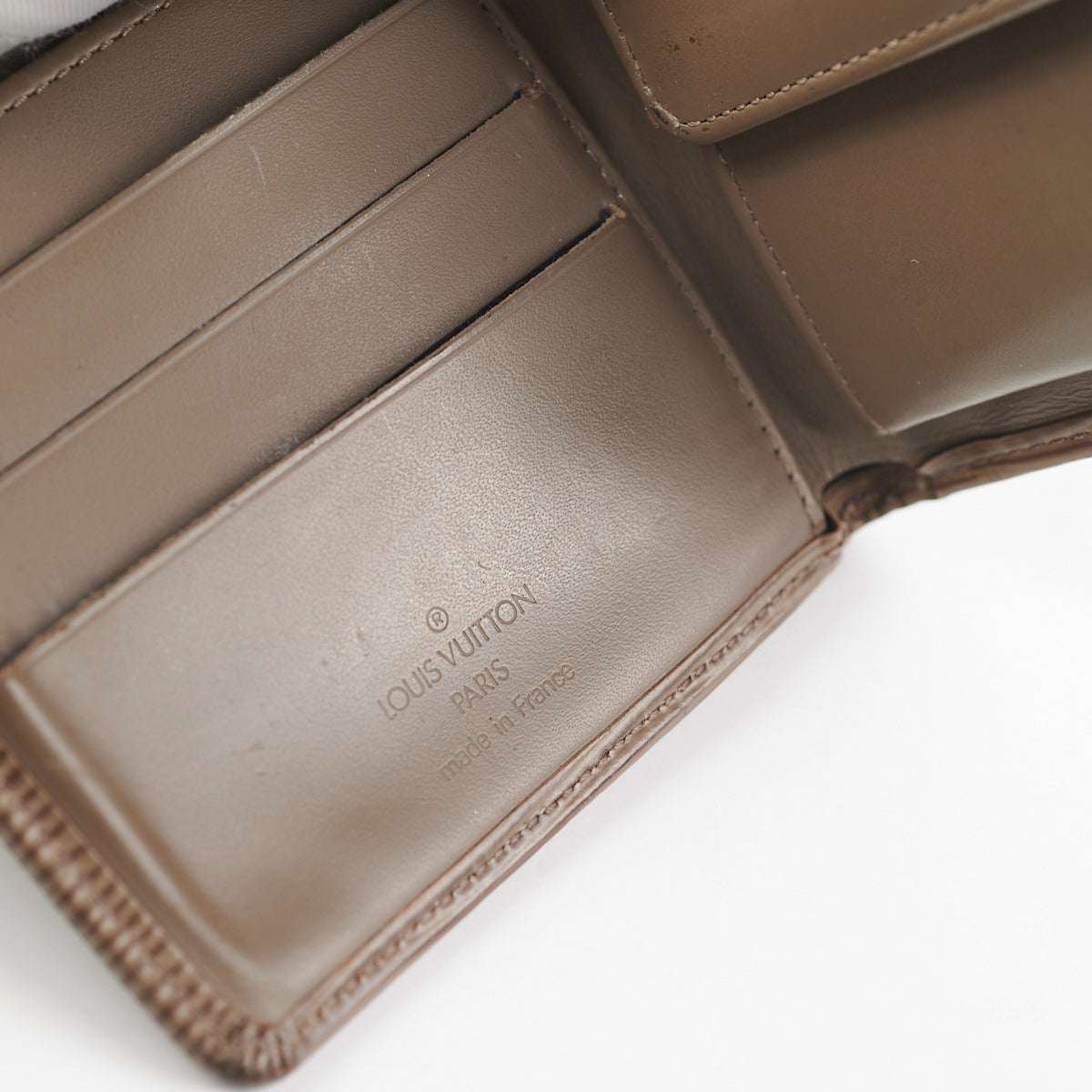 Louis Vuitton Brown Epi Marco (VI0917) – Luxury Leather Guys