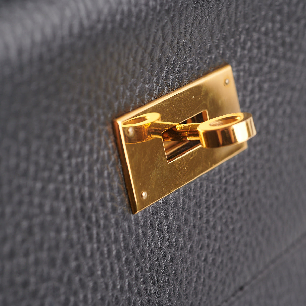 Vintage Hermes Kelly 40 in Noir Ardennes from 2000 Available