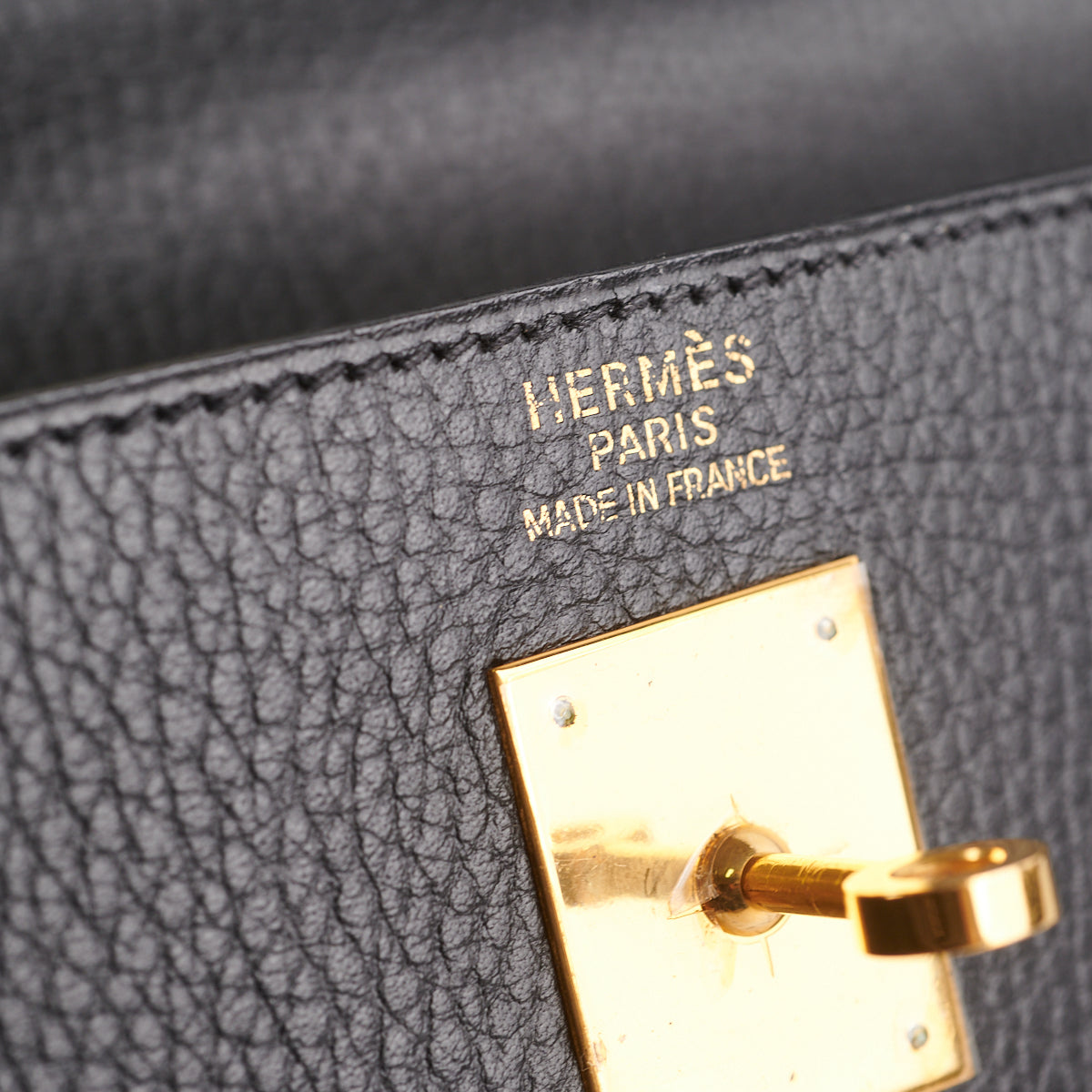 Vintage Hermes Kelly 40 in Noir Ardennes from 2000 Available